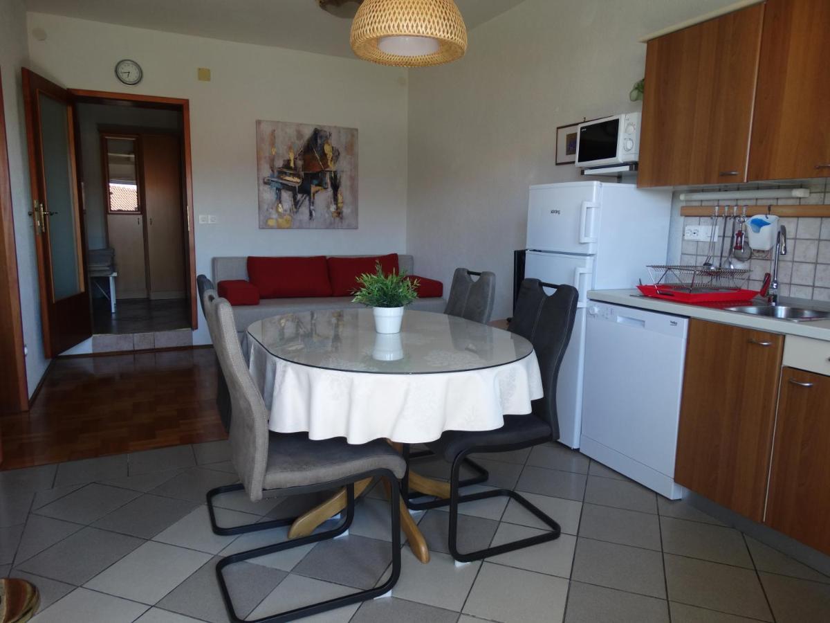 Apartments Kalina Jelsa  Dış mekan fotoğraf