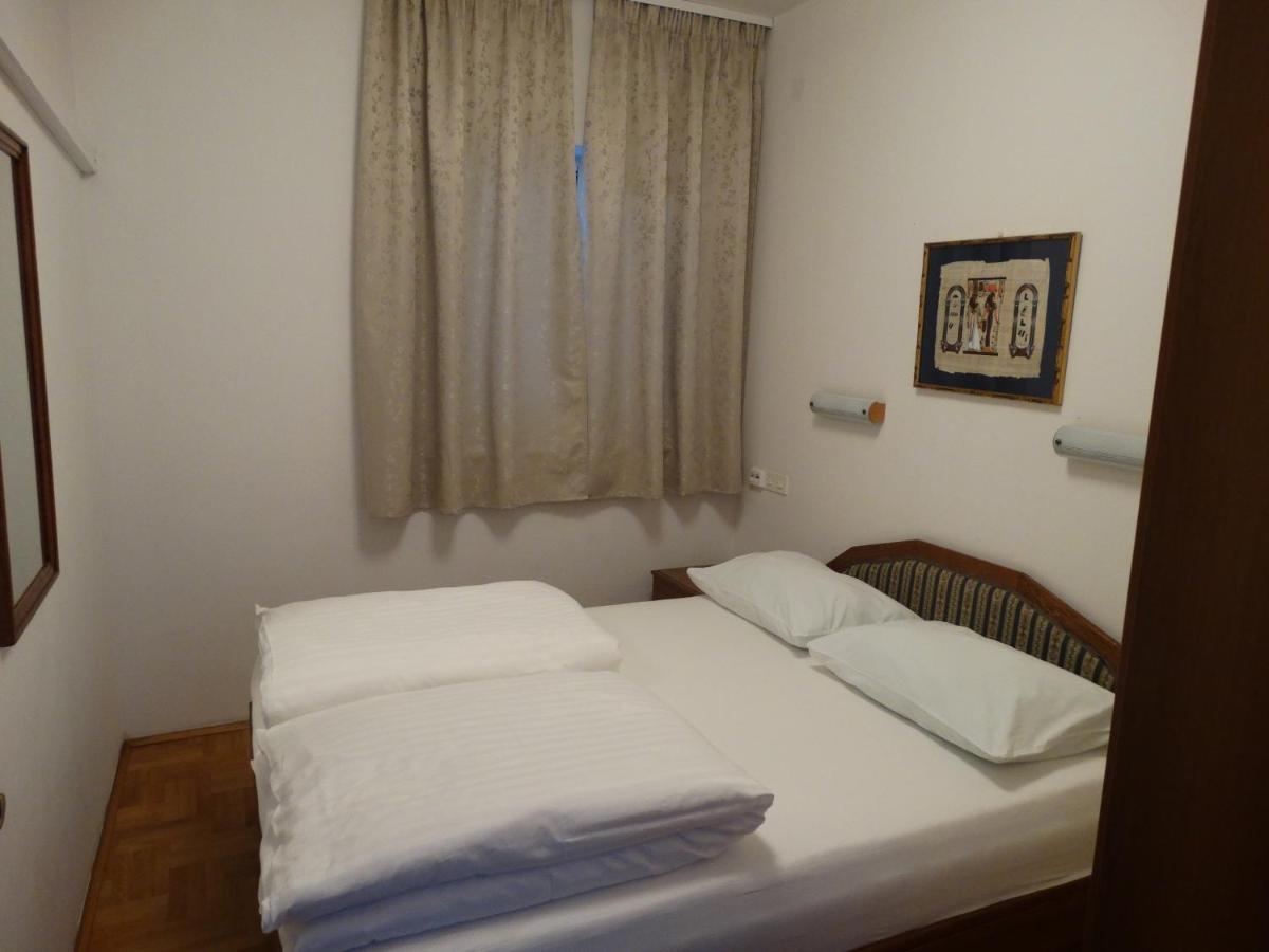 Apartments Kalina Jelsa  Dış mekan fotoğraf